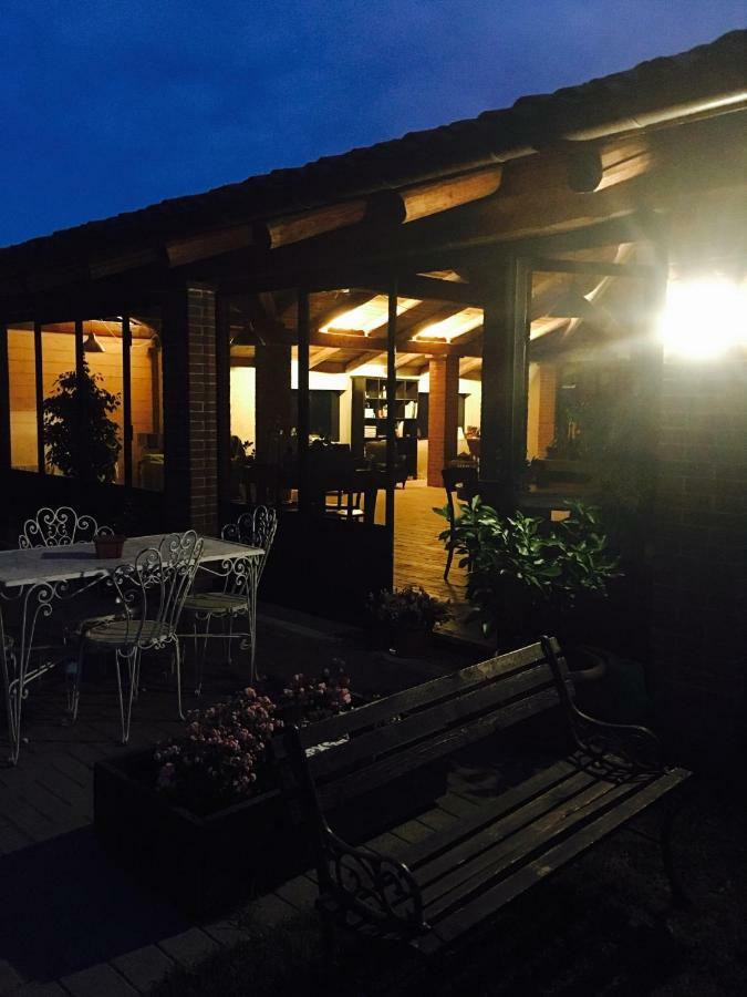 Bed & Breakfast Il Mio Gelso Villanova d'Asti Экстерьер фото